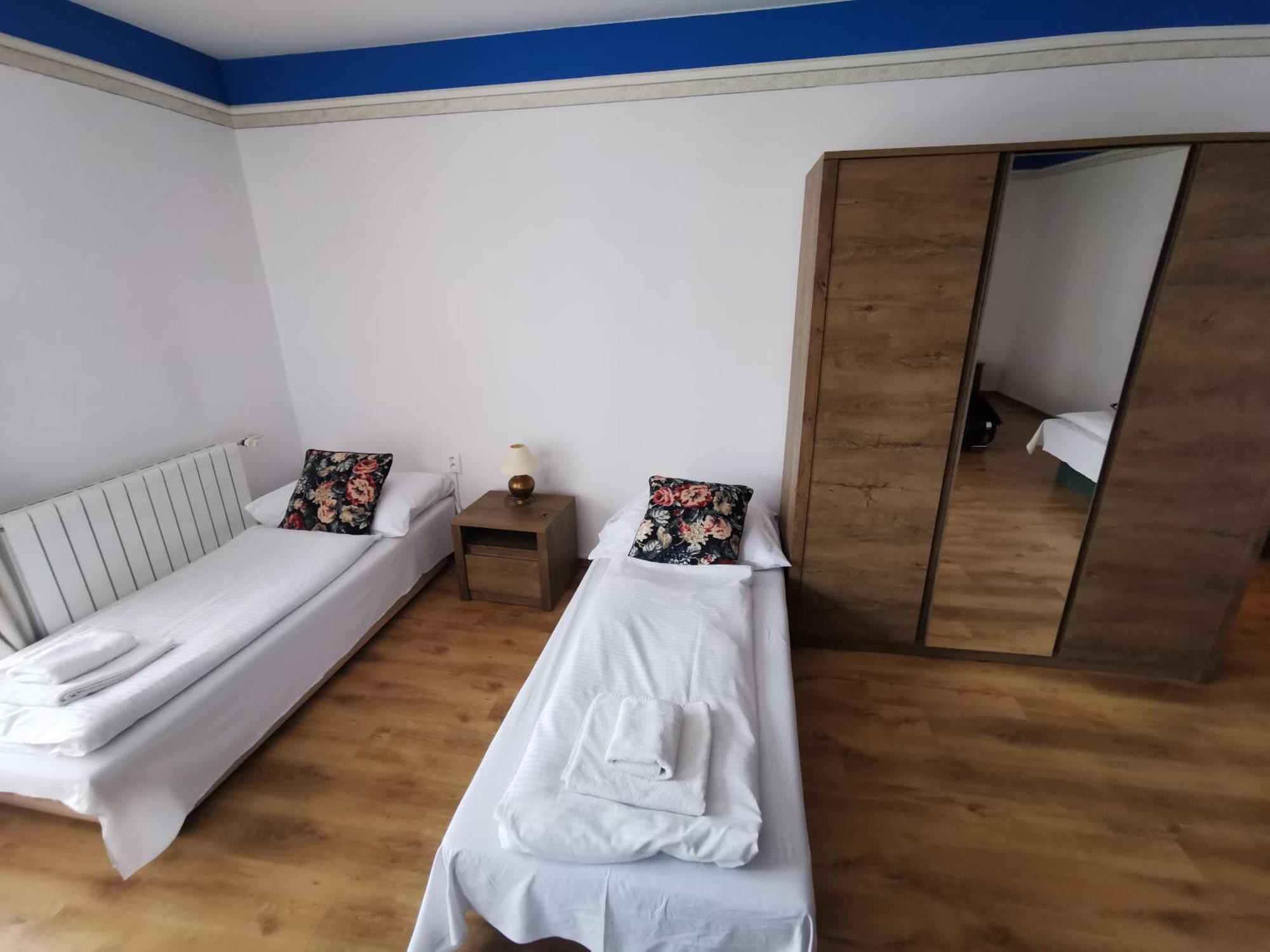 Hotel Diana Nové Mesto nad Váhom Δωμάτιο φωτογραφία